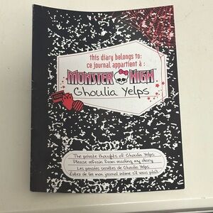 Monster High Ghoulia Yelps Diary